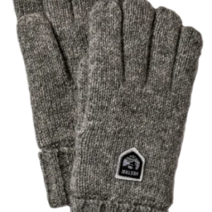 Villahanskat, Hestra